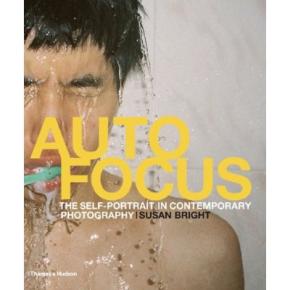 auto-focus-the-self-portrait-in-contemporary-photography-anglais