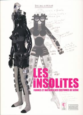les-insolites-formes-et-matieres-des-costumes-de-scene