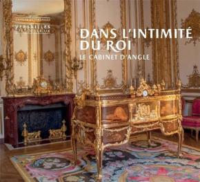 dans-l-intimitE-du-roi-le-cabinet-d-angle