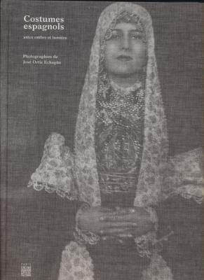 costumes-espagnols-entre-ombre-et-lumiEre