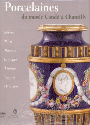 porcelaines-du-musee-conde-a-chantilly