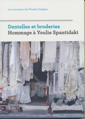hommage-À-youlie-spantidaki-dentelles-et-broderies