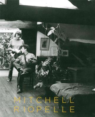 mitchell-riopelle-un-couple-dans-la-dEmesure-nothing-in-moderation